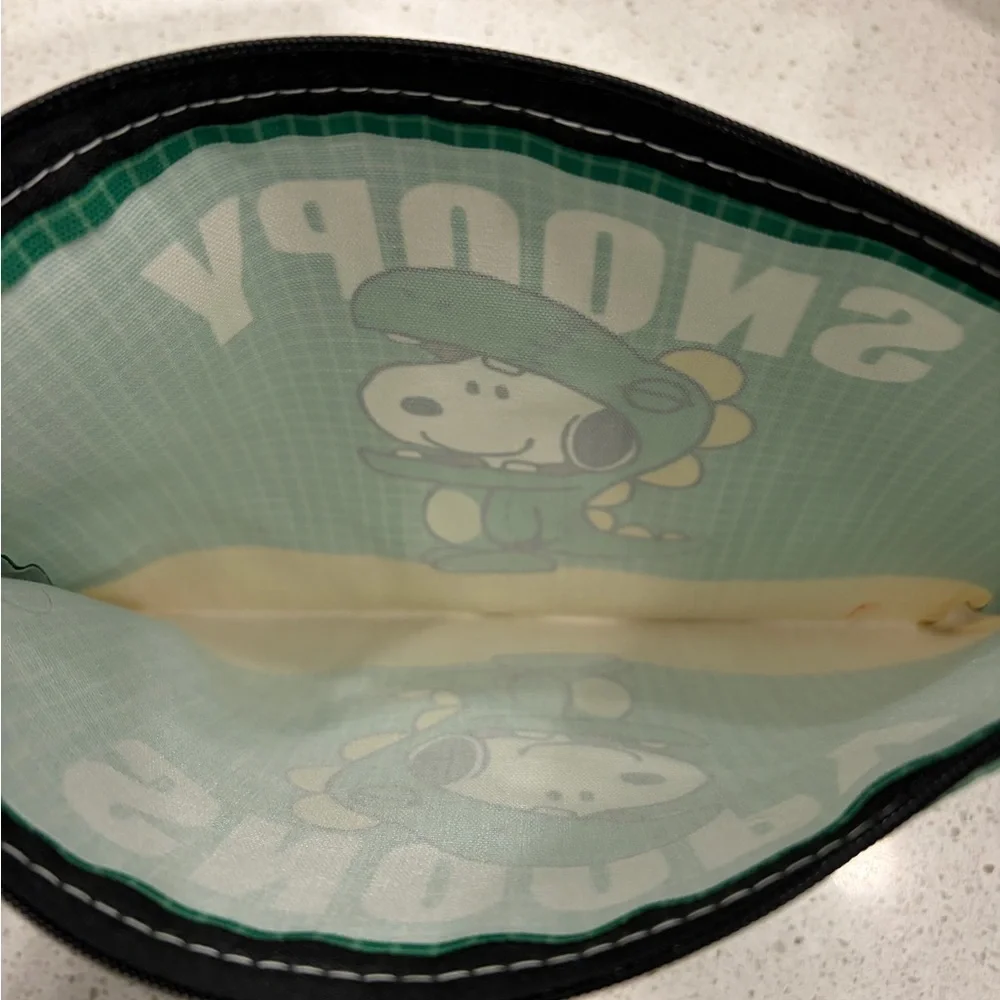 Snoopy Dinosaur Green Pencil Pouch Cosmetic Pouch NEW